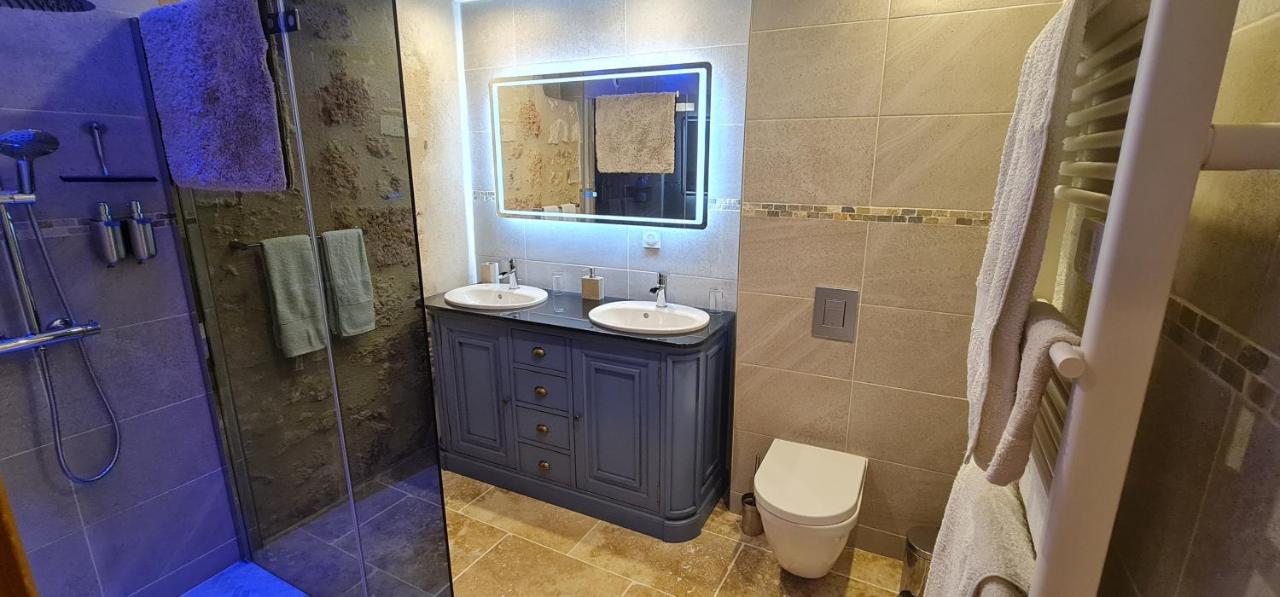 Dom Peyreton Prestige Cottages Set In A Charming Wine Property Villegouge Luaran gambar